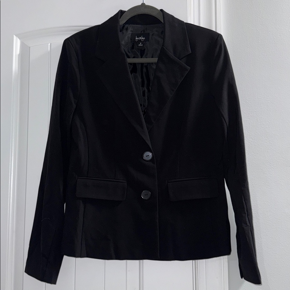 by & by Black Blazer